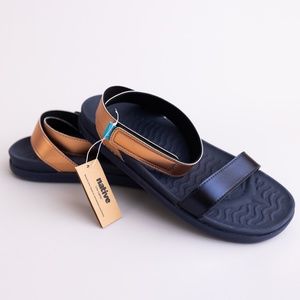 NEW Native Sandals Metallic Navy Rose Gold